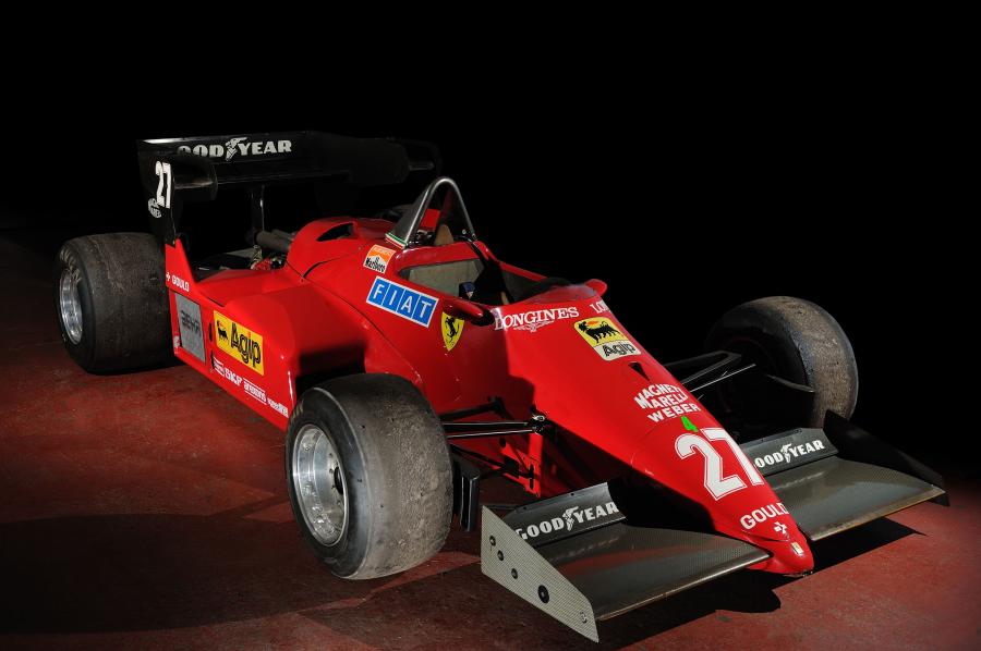  Ferrari 126 C4 F1 Race Car 1984 года  (фото 1 из 18)